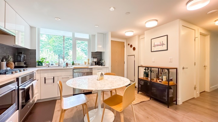 Photo 6 at 202 - 3498 Marine Way, South Marine, Vancouver East