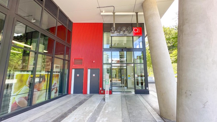 Photo 3 at 202 - 3498 Marine Way, South Marine, Vancouver East