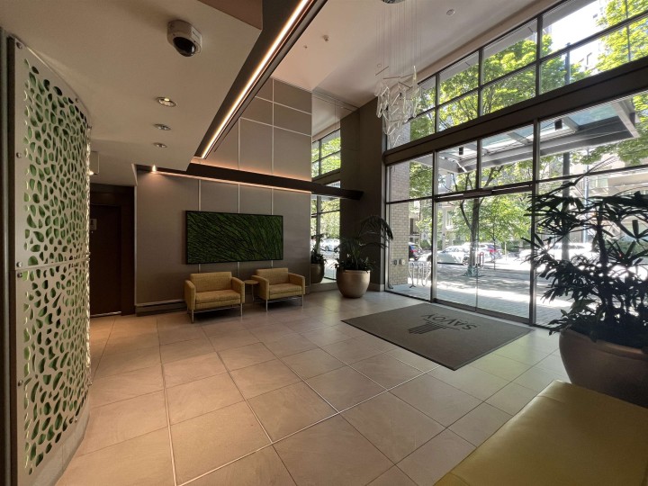 Photo 3 at 1203 - 928 Richards Street, Yaletown, Vancouver West