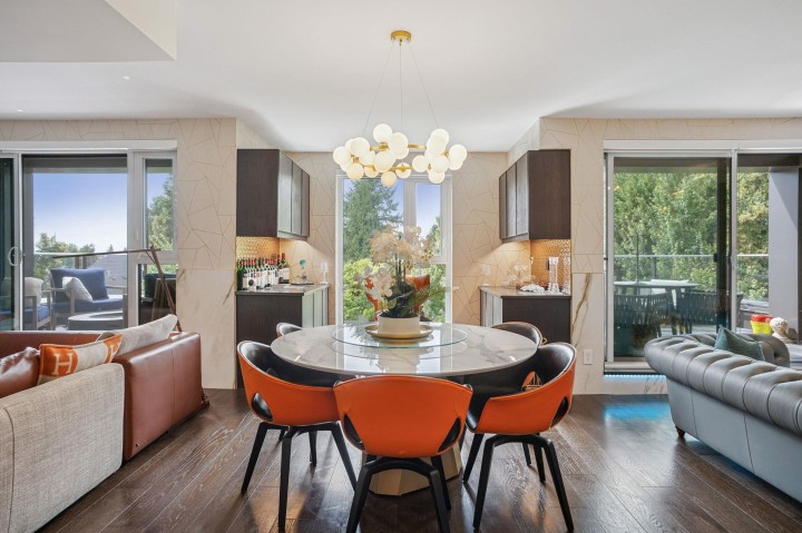 Photo 7 at 304 - 7128 Adera Street, South Granville, Vancouver West