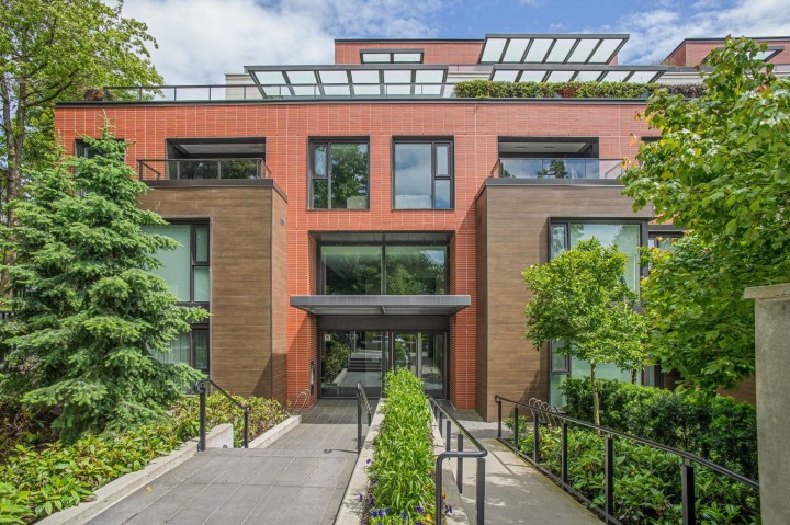 Photo 1 at 304 - 7128 Adera Street, South Granville, Vancouver West