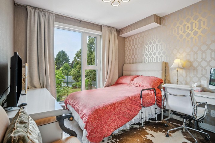 Photo 14 at 304 - 7128 Adera Street, South Granville, Vancouver West