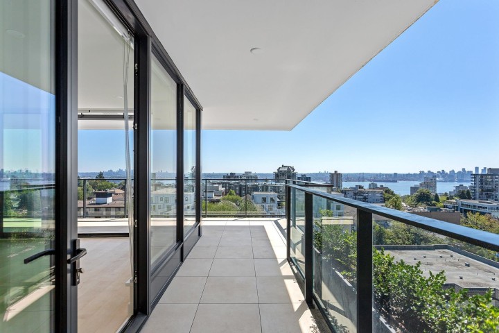 Photo 13 at 703 - 135 E 13th Street, Central Lonsdale, North Vancouver