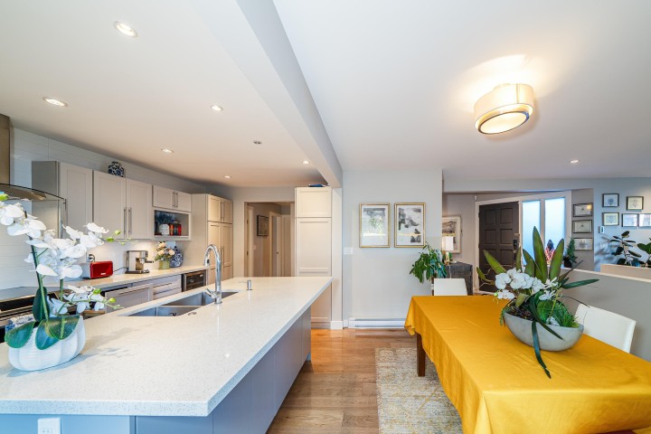 Photo 16 at 18 - 2214 Folkestone Way, Panorama Village, West Vancouver