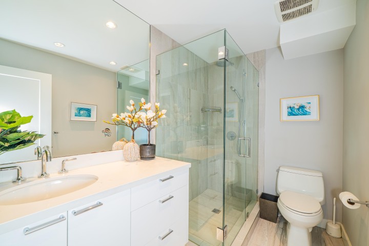 Photo 24 at 18 - 2214 Folkestone Way, Panorama Village, West Vancouver