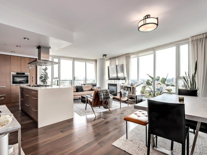 Photo 5 at 2701 - 8 Smithe Mews, Yaletown, Vancouver West