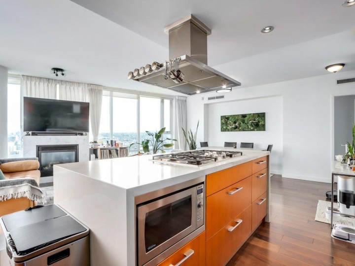 Photo 15 at 2701 - 8 Smithe Mews, Yaletown, Vancouver West