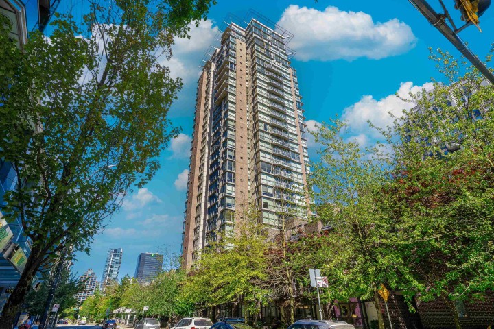 Photo 3 at 1509 - 1068 Hornby Street, Downtown VW, Vancouver West