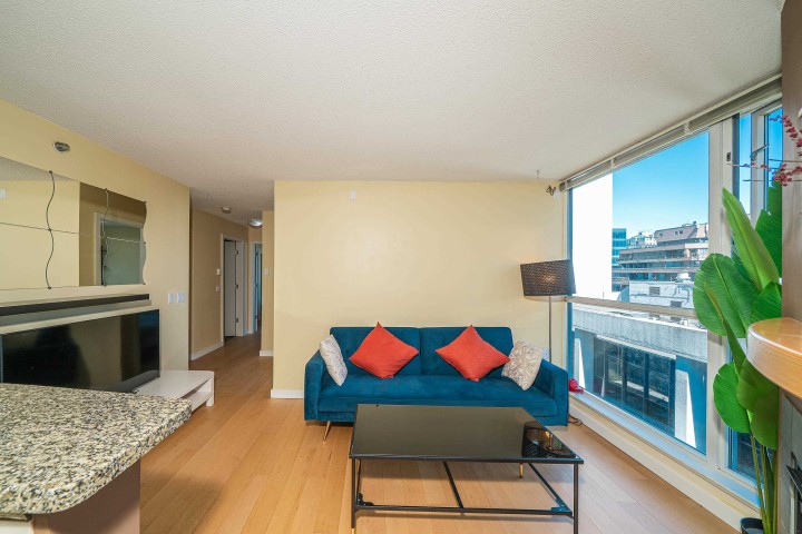 Photo 5 at 1509 - 1068 Hornby Street, Downtown VW, Vancouver West