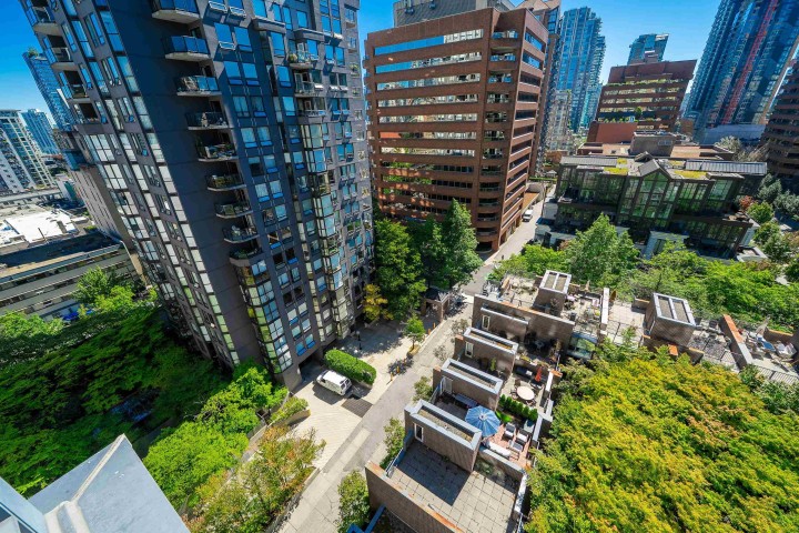 Photo 14 at 1509 - 1068 Hornby Street, Downtown VW, Vancouver West