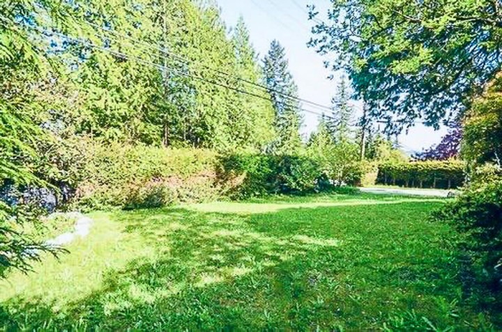 Photo 4 at 3129 Princess Avenue, Princess Park, North Vancouver