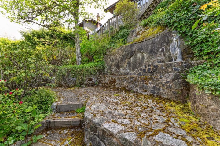 Photo 33 at 5207 Aspen Drive, Upper Caulfeild, West Vancouver