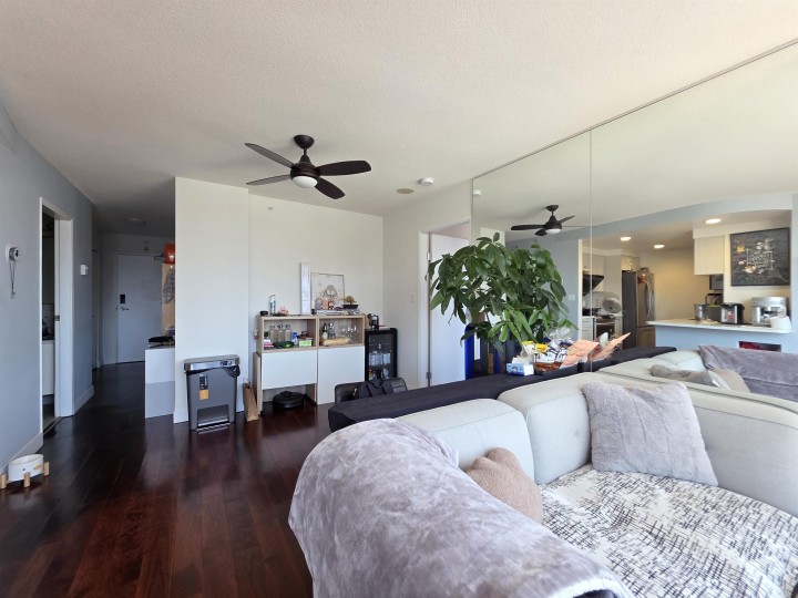 Photo 10 at 2709 - 1008 Cambie Street, Yaletown, Vancouver West