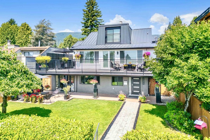 Photo 1 at 1373 Haywood Avenue, Ambleside, West Vancouver