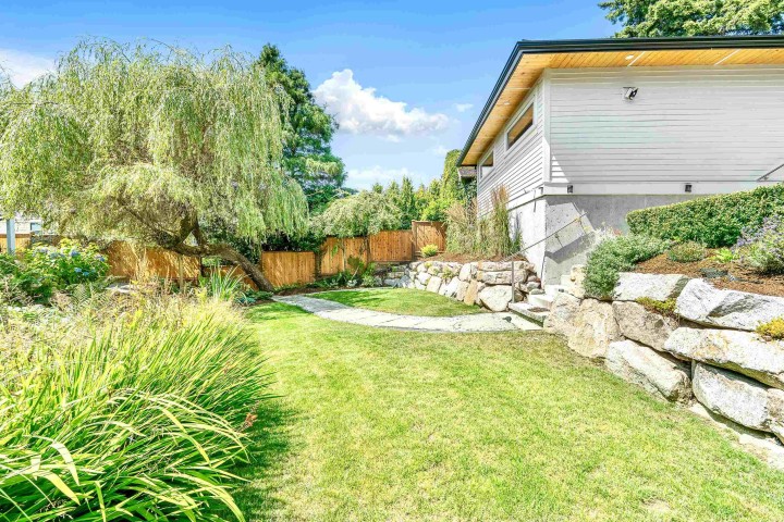Photo 37 at 1373 Haywood Avenue, Ambleside, West Vancouver