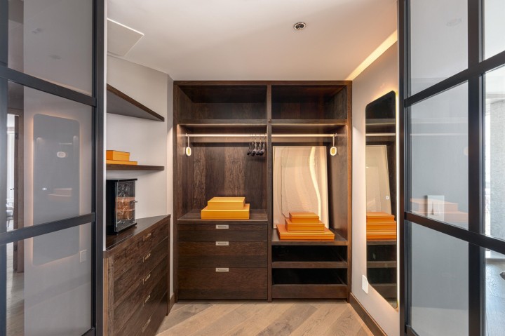 Photo 13 at 805 - 388 Drake Street, Yaletown, Vancouver West