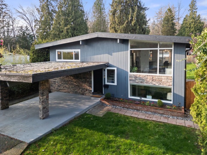 Photo 2 at 530 W 14th Street, Central Lonsdale, North Vancouver