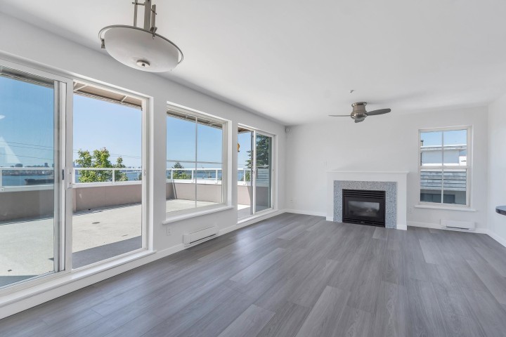 Photo 13 at 404 - 245 St. Davids Avenue, Lower Lonsdale, North Vancouver