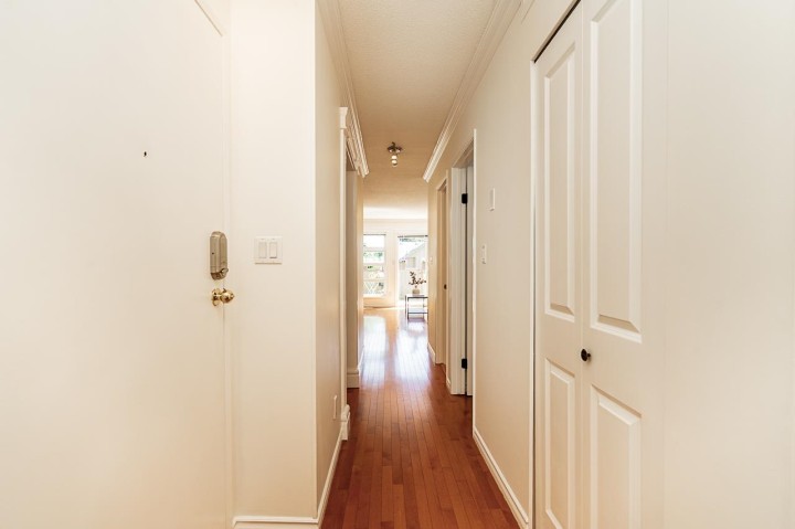 Photo 6 at 34 - 900 W 17th Street, Mosquito Creek, North Vancouver