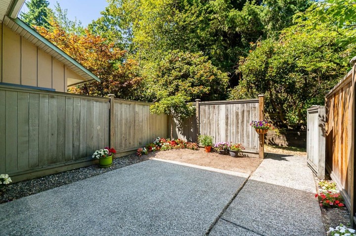 Photo 5 at 34 - 900 W 17th Street, Mosquito Creek, North Vancouver