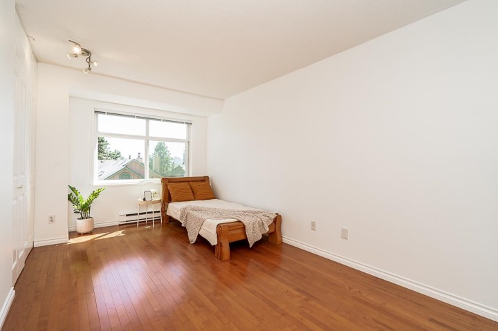 Photo 21 at 34 - 900 W 17th Street, Mosquito Creek, North Vancouver