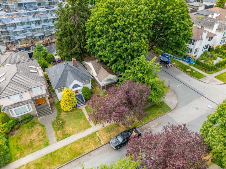 Photo 6 at 8019 Shaughnessy Street, Marpole, Vancouver West