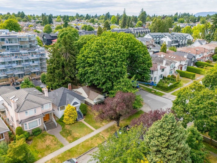 Photo 8 at 8019 Shaughnessy Street, Marpole, Vancouver West