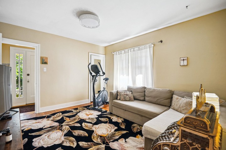 Photo 6 at 4533 W 8th Avenue, Point Grey, Vancouver West