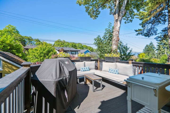 Photo 3 at 4533 W 8th Avenue, Point Grey, Vancouver West