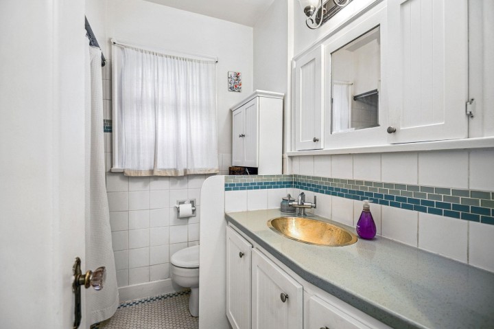 Photo 14 at 4533 W 8th Avenue, Point Grey, Vancouver West