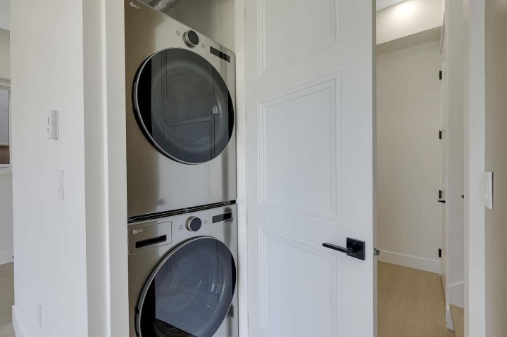 Photo 16 at 2 - 3251 E 44 Avenue, Killarney VE, Vancouver East