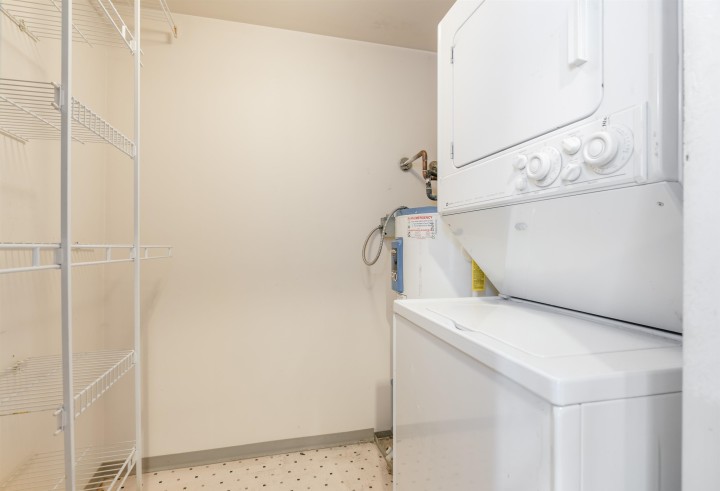 Photo 16 at 604 - 1500 Howe Street, Yaletown, Vancouver West