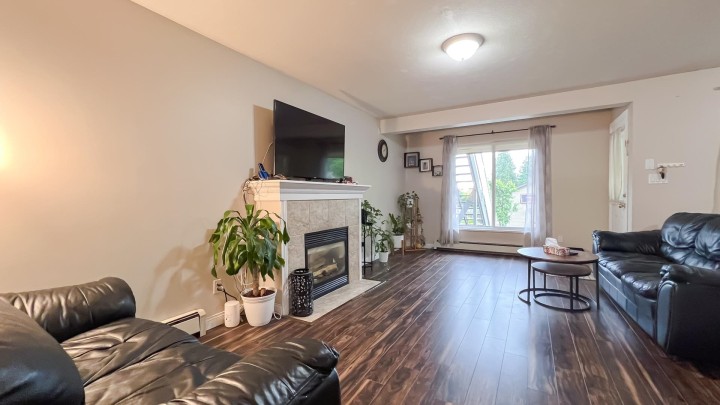 Photo 16 at 1553 Burrill Avenue, Lynn Valley, North Vancouver