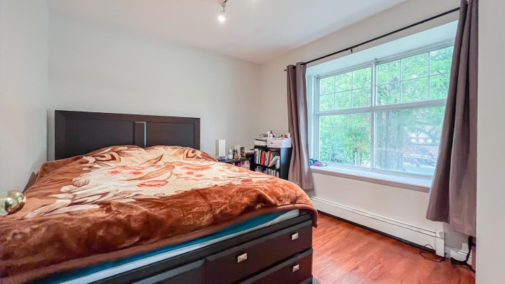 Photo 10 at 1553 Burrill Avenue, Lynn Valley, North Vancouver