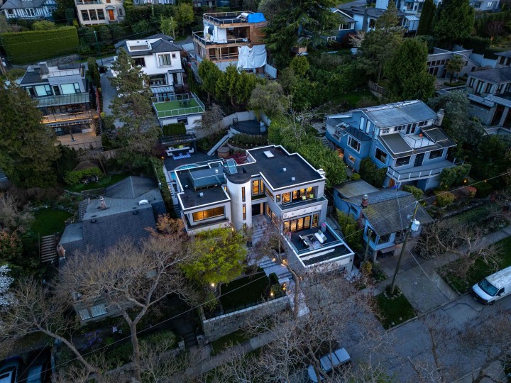 Photo 2 at 4524 W 1st Avenue, Point Grey, Vancouver West