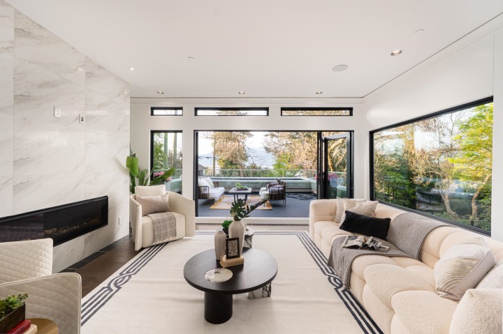 Photo 7 at 4524 W 1st Avenue, Point Grey, Vancouver West