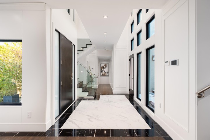 Photo 4 at 4524 W 1st Avenue, Point Grey, Vancouver West