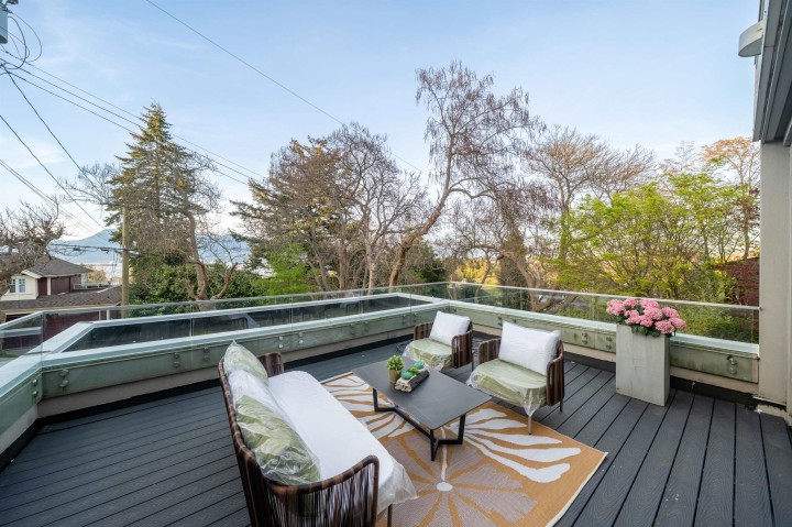 Photo 21 at 4524 W 1st Avenue, Point Grey, Vancouver West