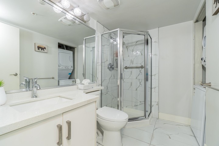 Photo 26 at 2205 - 1238 Melville Street, Coal Harbour, Vancouver West