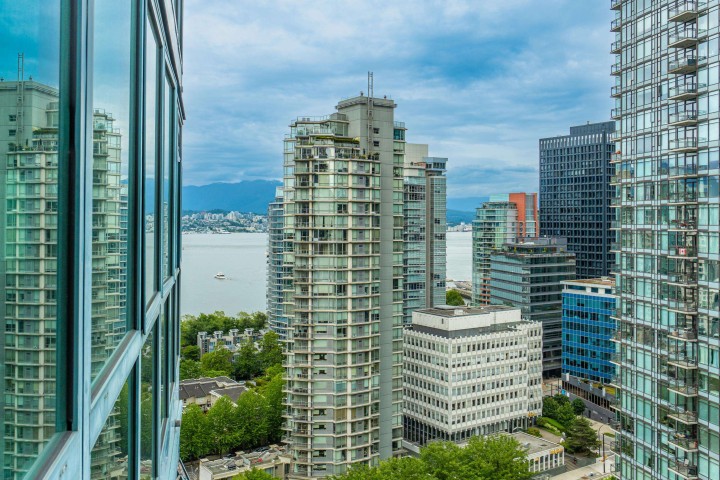 Photo 1 at 2205 - 1238 Melville Street, Coal Harbour, Vancouver West