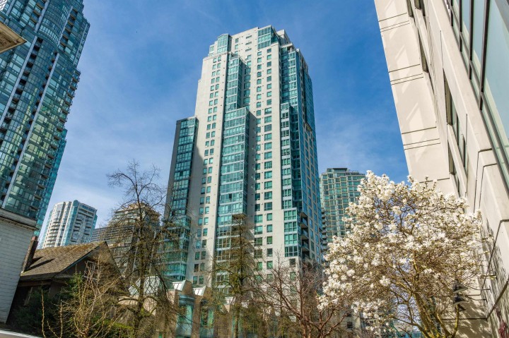 Photo 5 at 2205 - 1238 Melville Street, Coal Harbour, Vancouver West