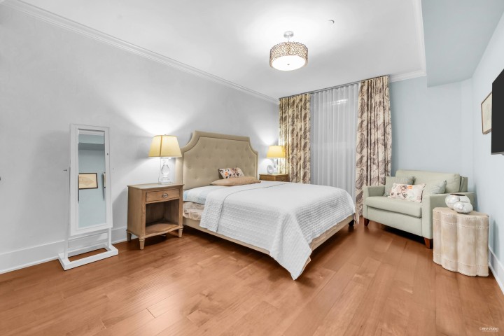 Photo 20 at 5530 Mcmaster Road, University VW, Vancouver West