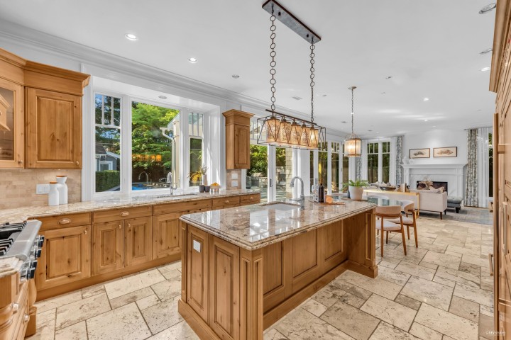 Photo 14 at 5530 Mcmaster Road, University VW, Vancouver West