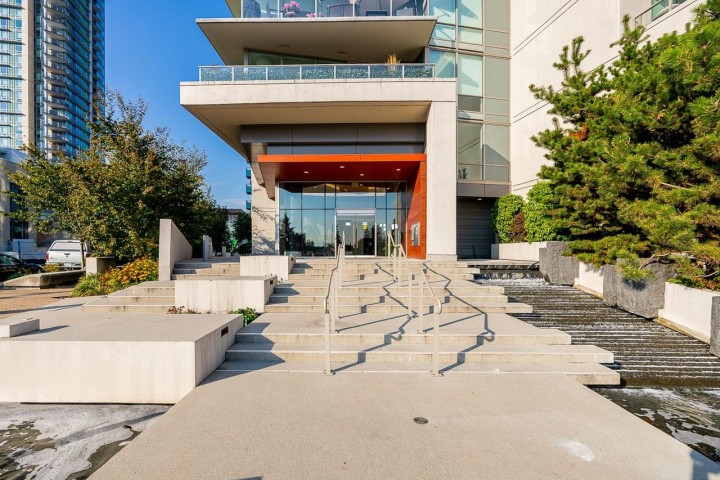 Photo 6 at 2106 - 1550 Fern Street, Lynnmour, North Vancouver