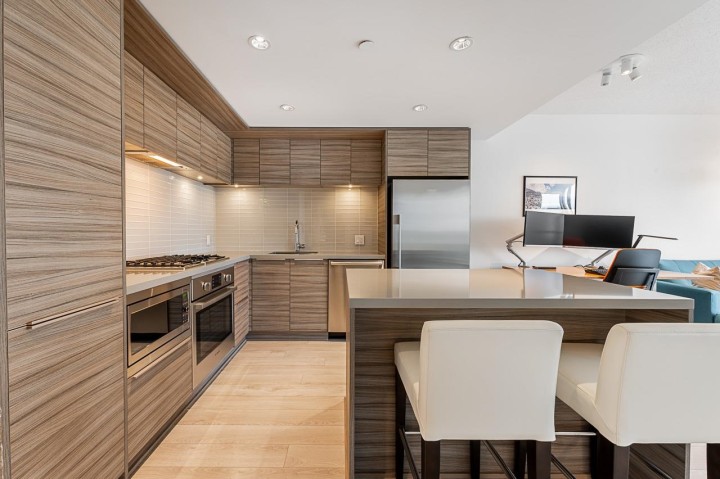 Photo 7 at 2106 - 1550 Fern Street, Lynnmour, North Vancouver