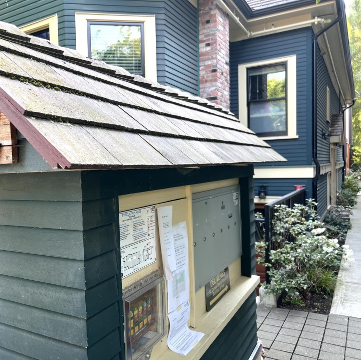 Photo 3 at 3 - 1150 Comox Street, West End VW, Vancouver West