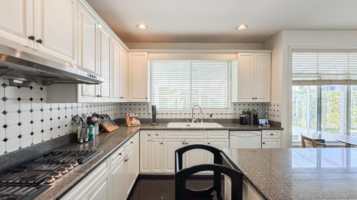 Photo 9 at 2137 W 20th Avenue, Arbutus, Vancouver West