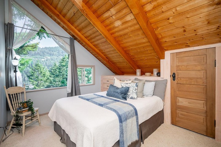 Photo 17 at 6680 Wellington Avenue, Horseshoe Bay WV, West Vancouver