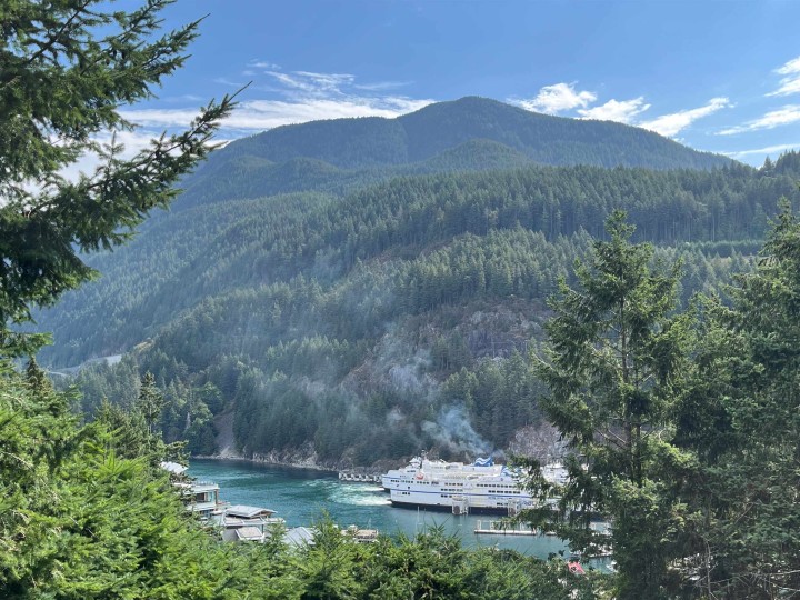 Photo 1 at 6680 Wellington Avenue, Horseshoe Bay WV, West Vancouver