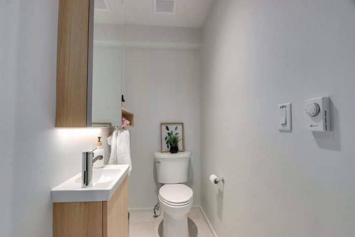 Photo 11 at 153 - 785 W 49th Avenue, Oakridge VW, Vancouver West